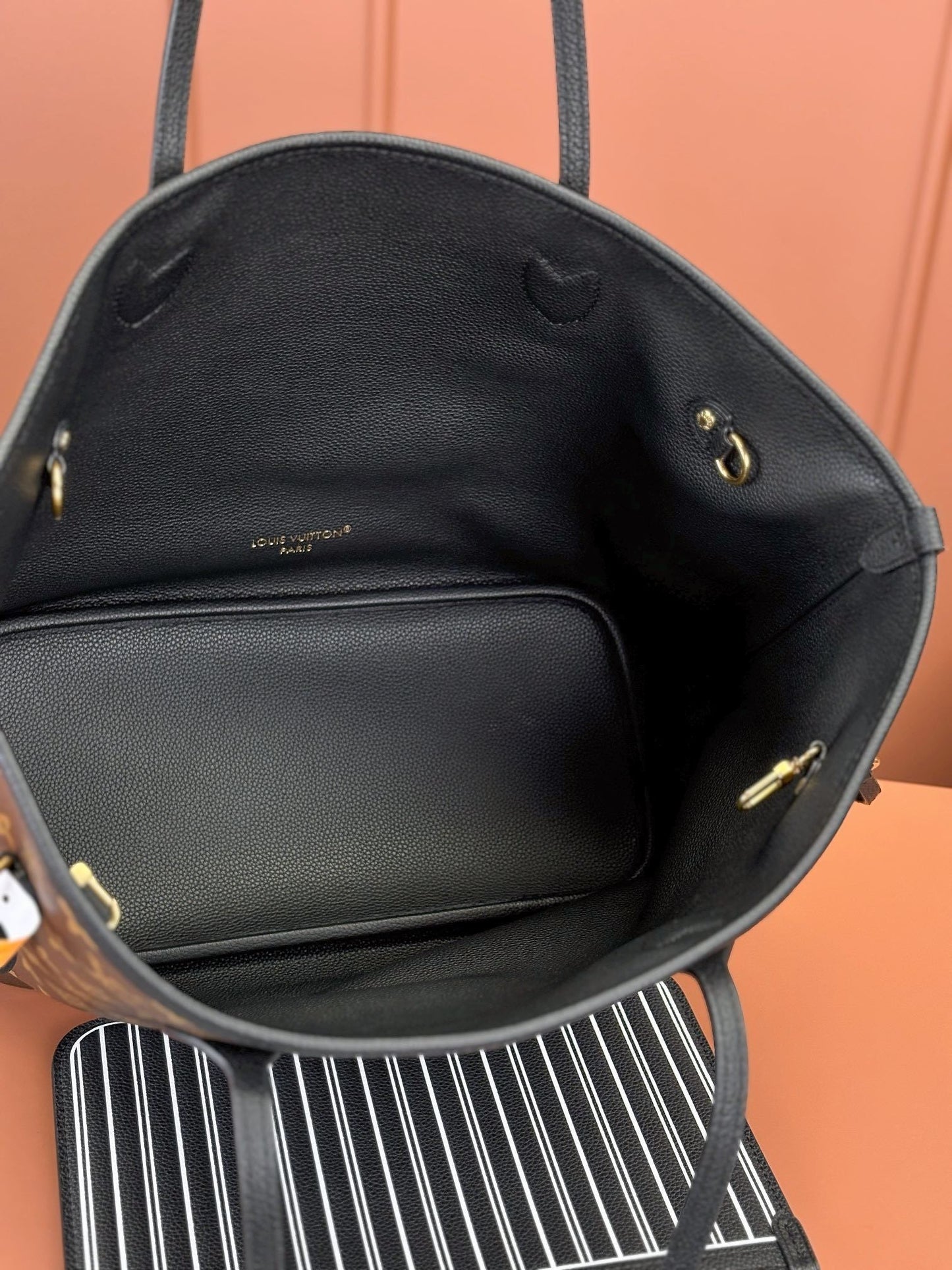 Neverfull Inside Out MM Bag
