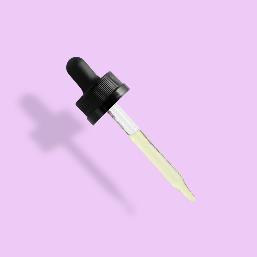 Moisturizing and Strengthening Hair Oil