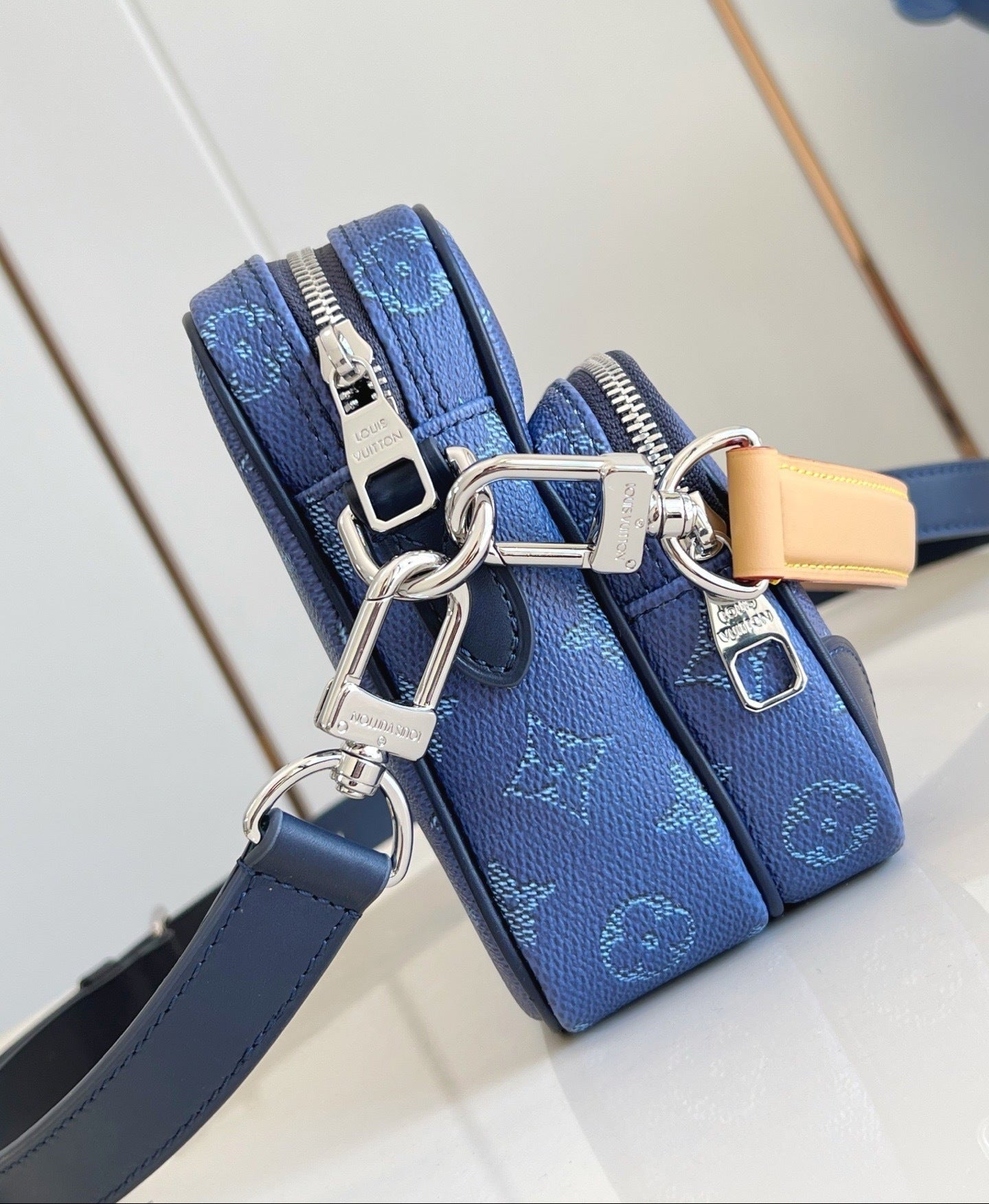LV Nil Bag