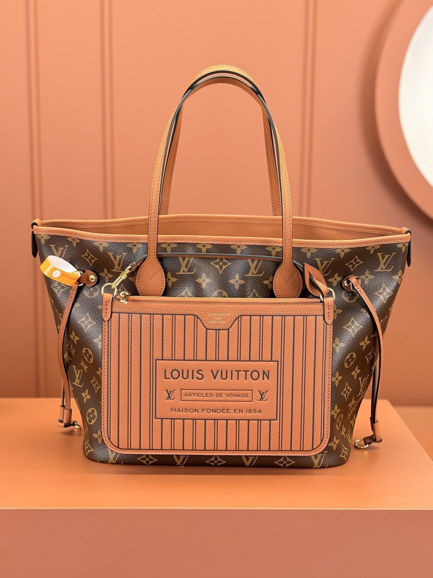Neverfull Bandoulière Inside Out BB Bag