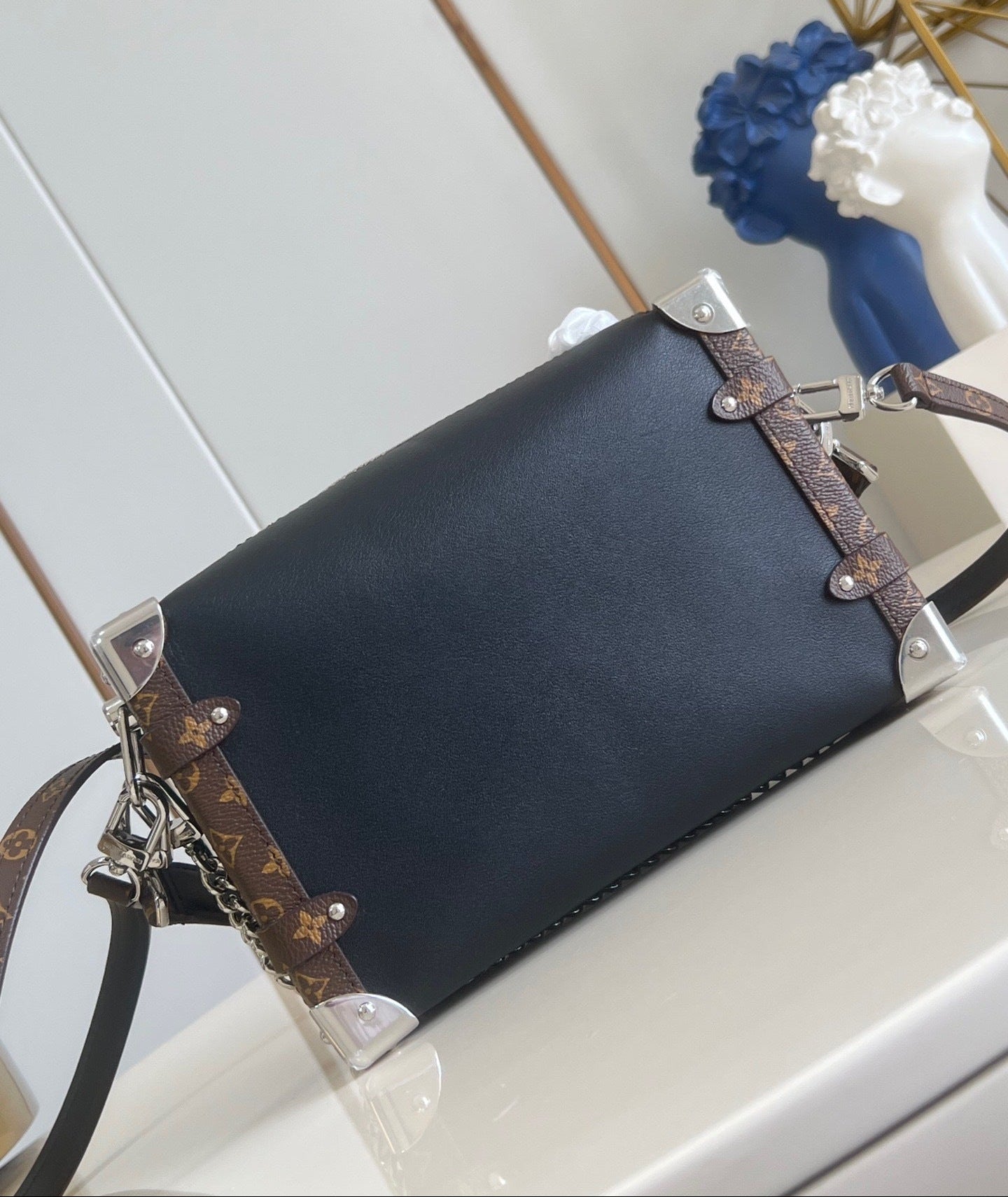 Vibe MM Side Trunk Bag