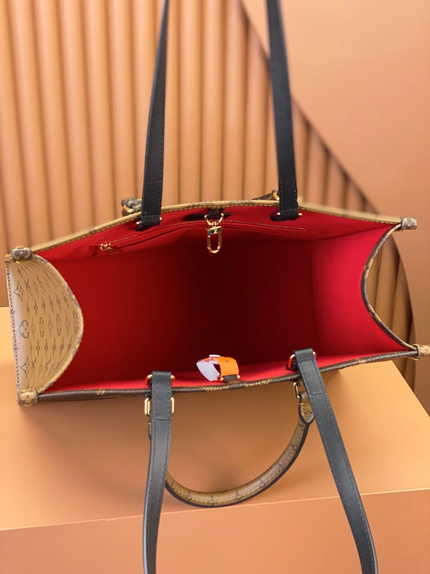 OnTheGo MM Bag