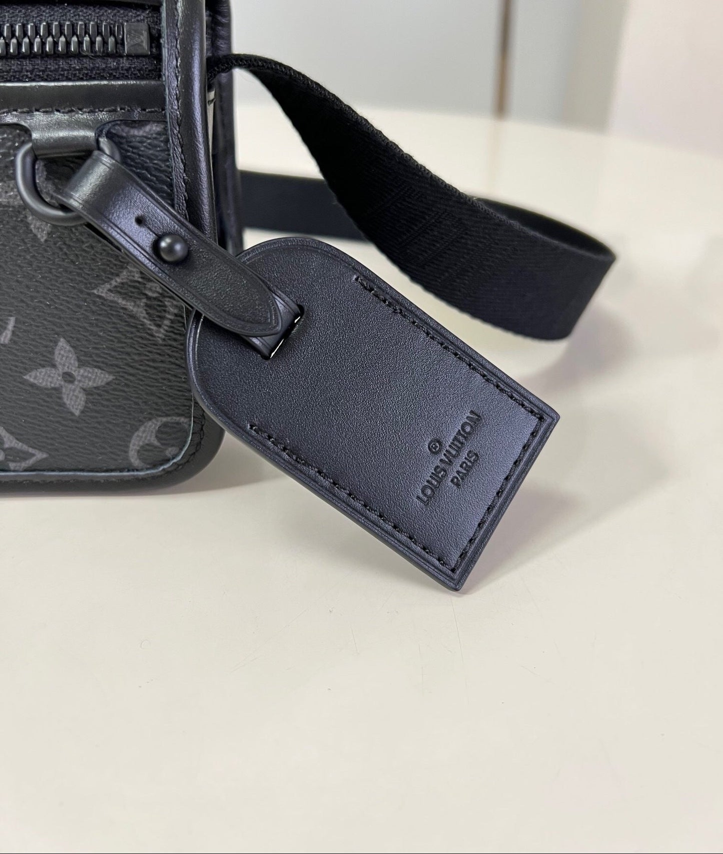 LV Bosphore Wearable Wallet