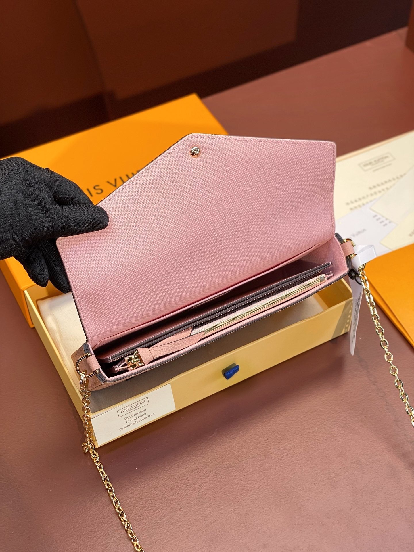 Félicie Pochette Bag (M82608)