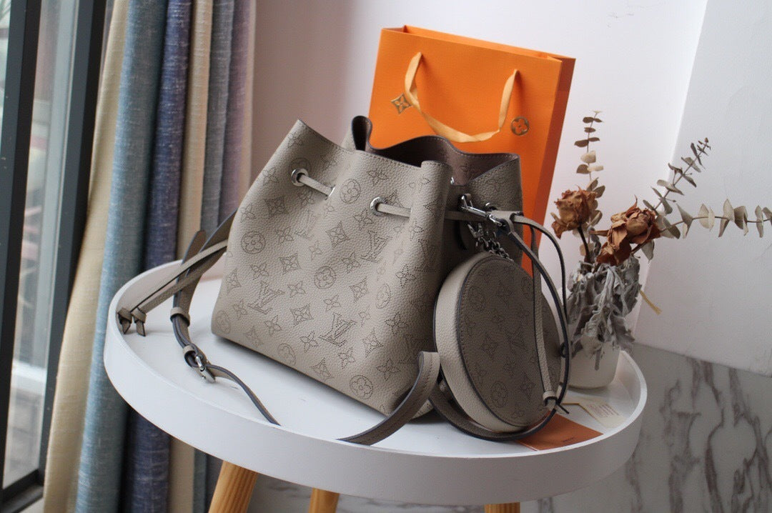 Bella Tote Bag