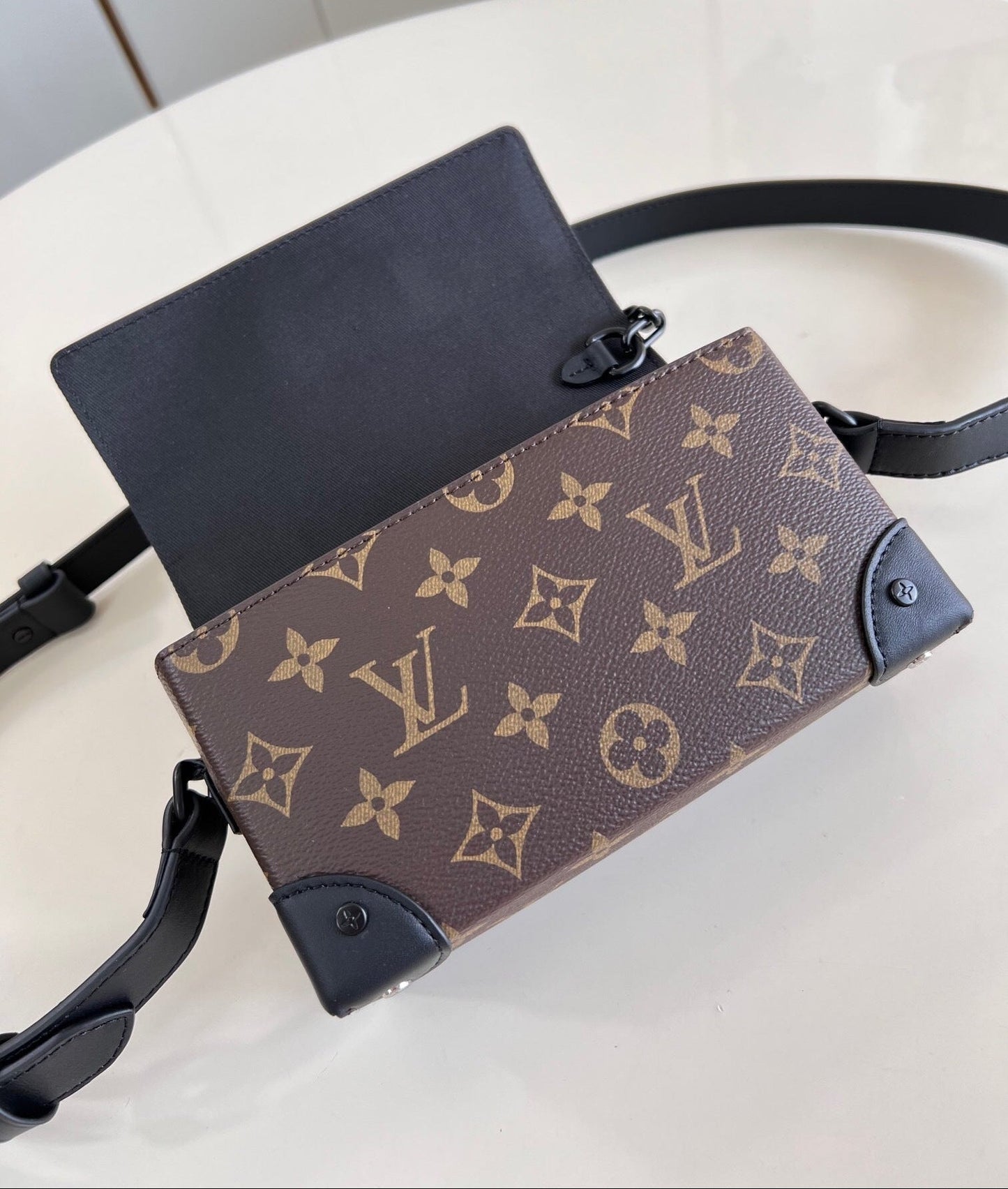 LV Steamer Wearable Wallet