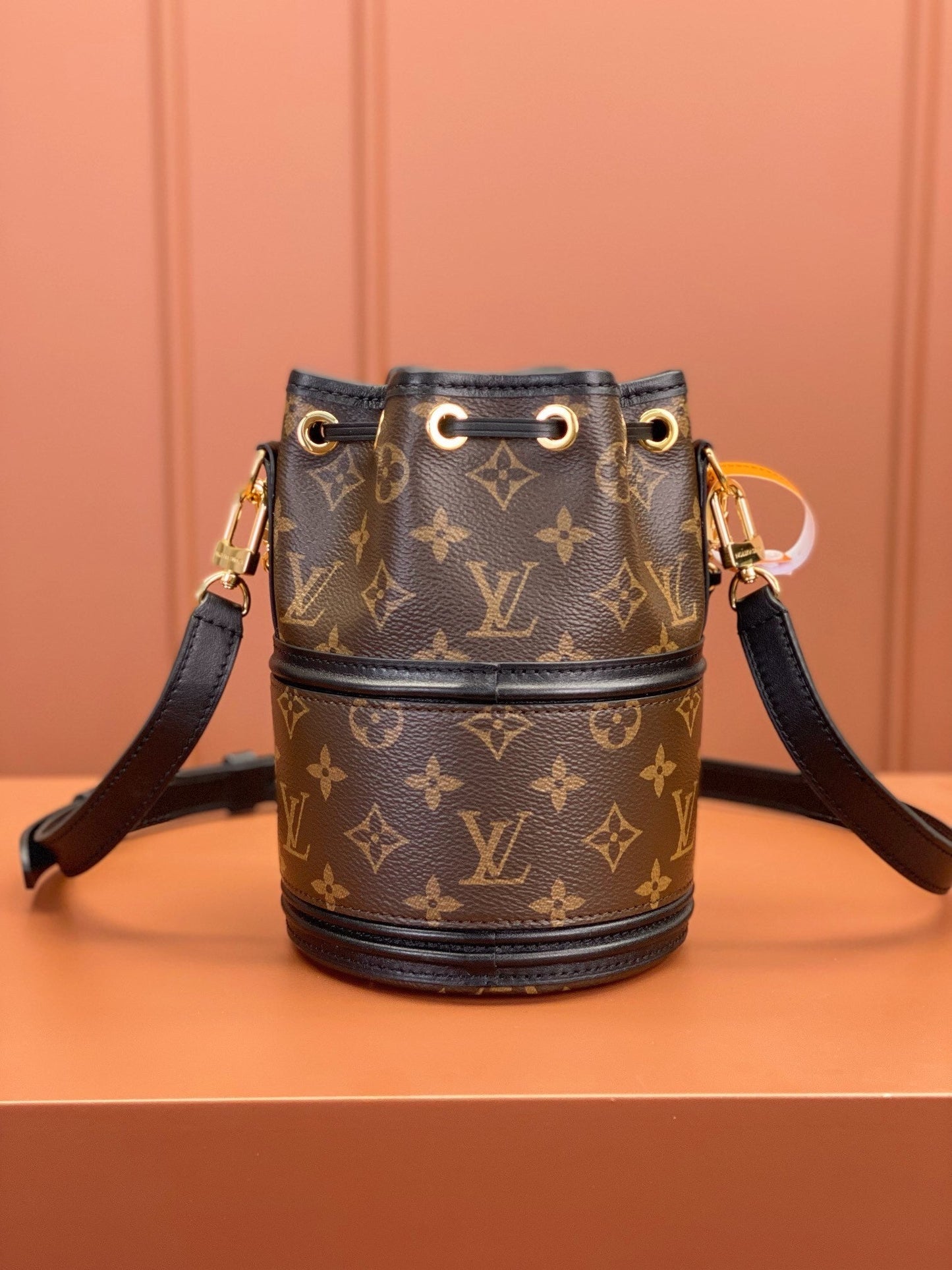 LV Canoé Bucket Bag