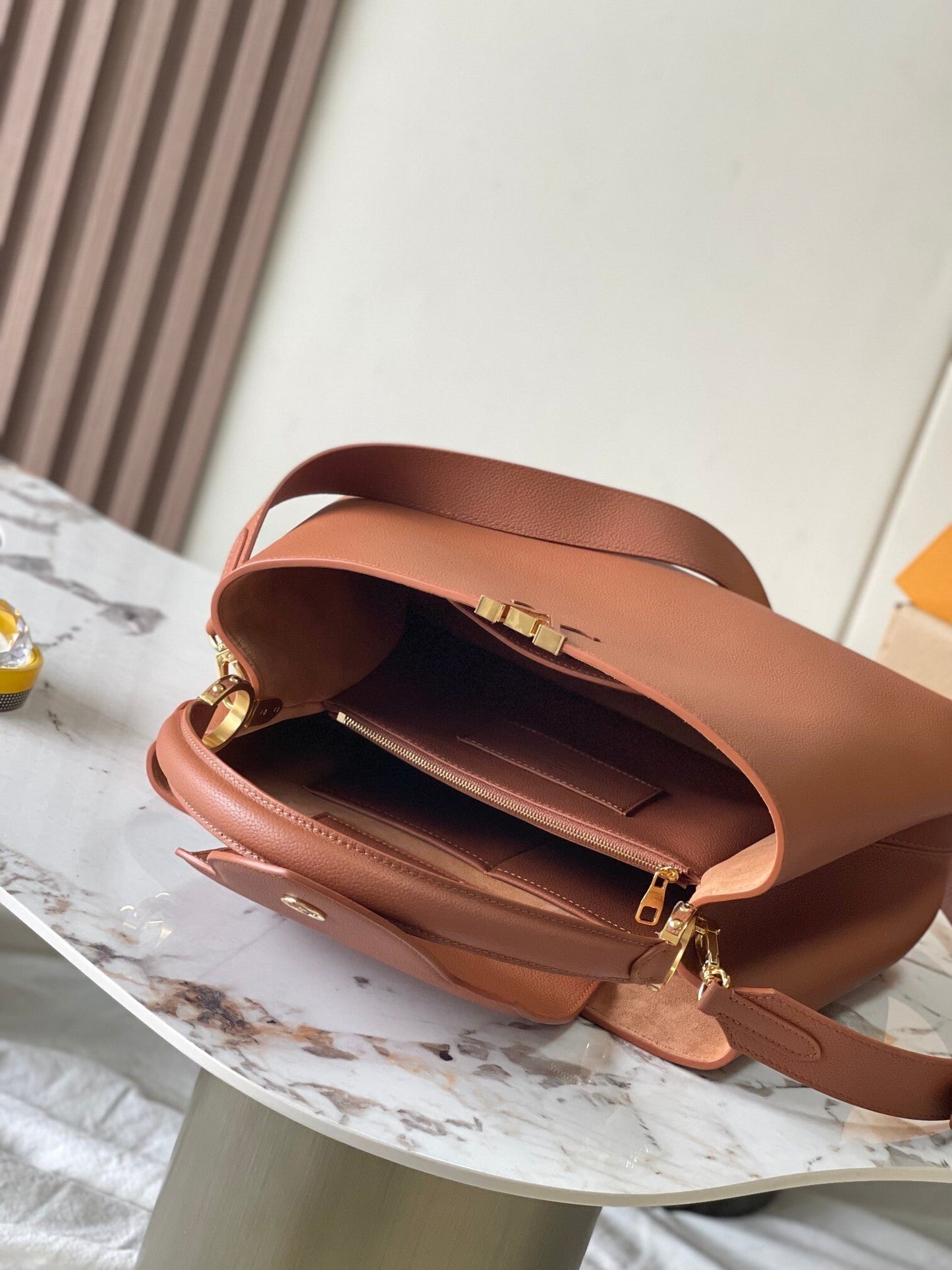 Capucines GM Souple Bag