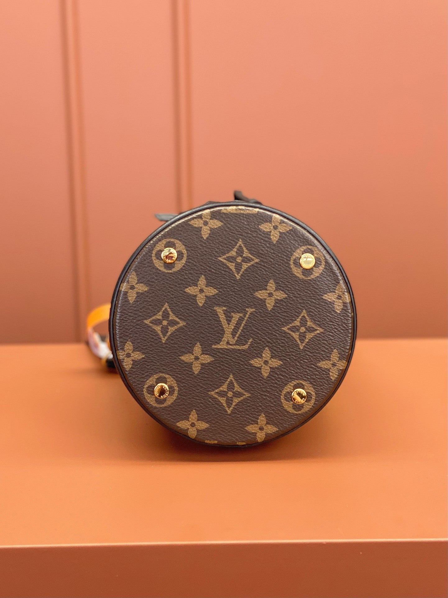 LV Canoé Bucket Bag