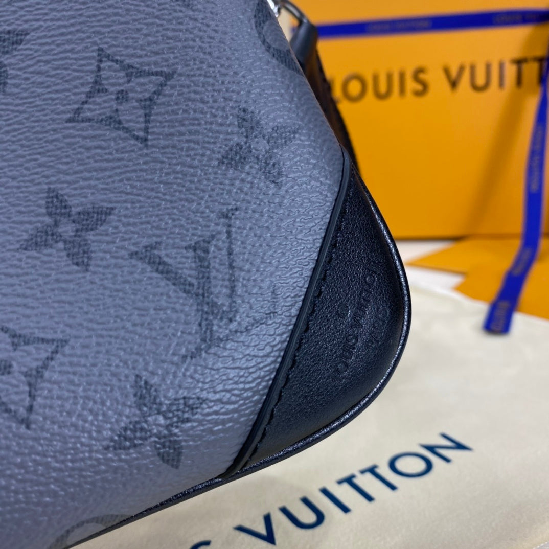 LV Trio Messenger Bag