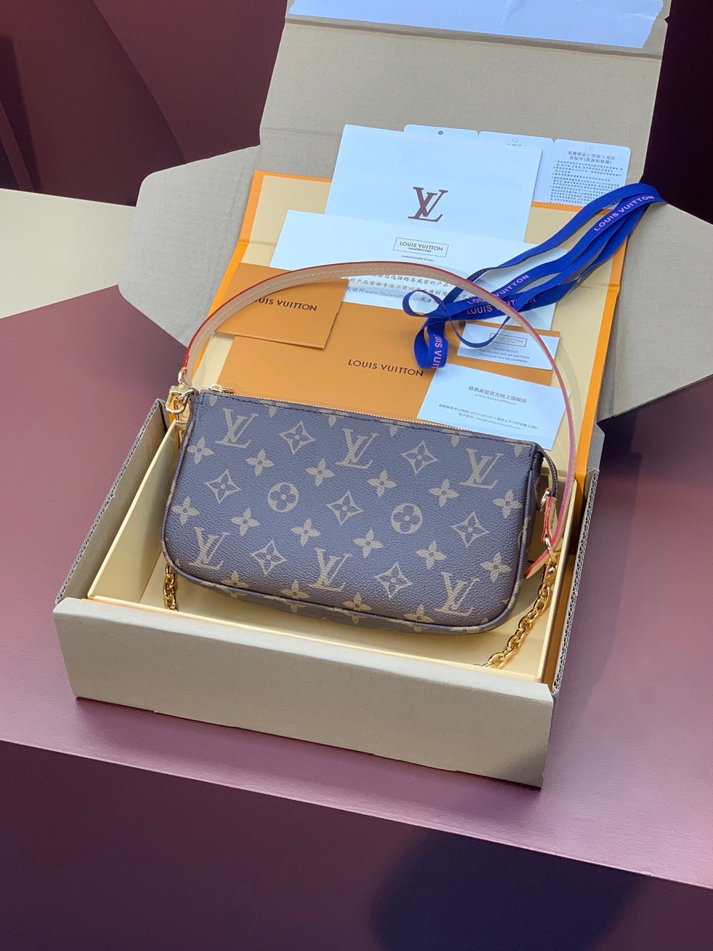 LV Pochette Accessoires Bag