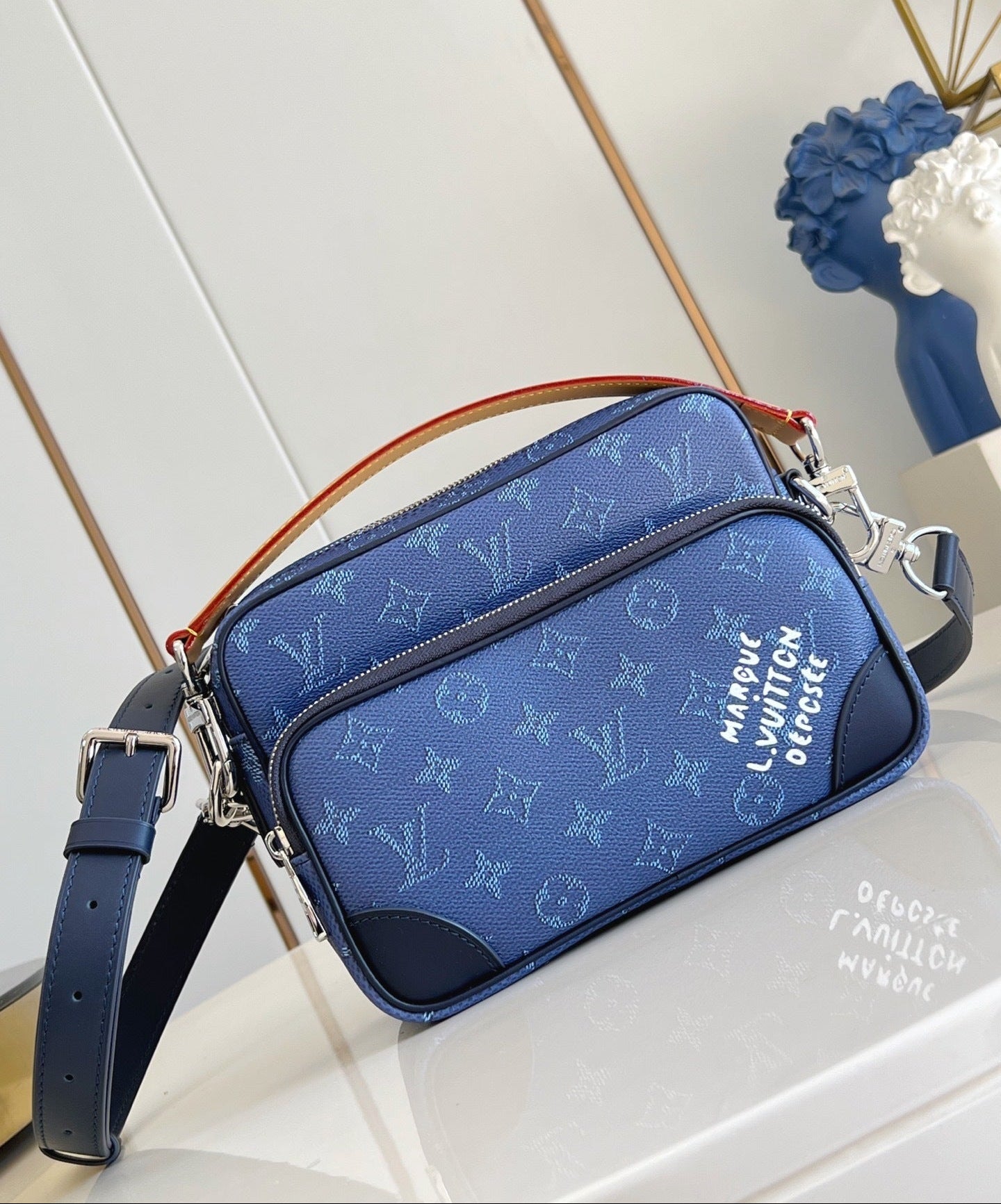 LV Nil Bag