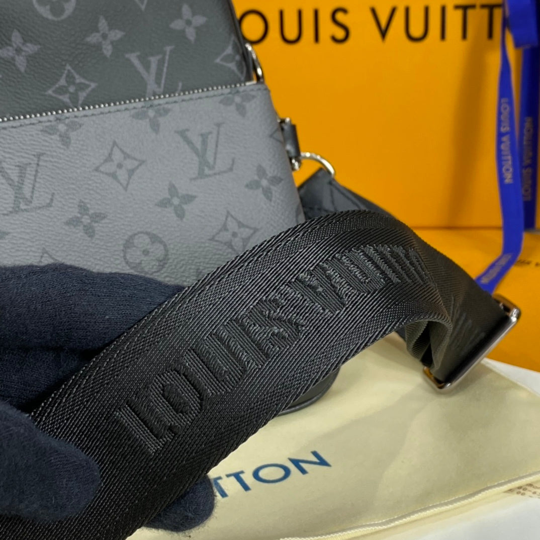 LV Trio Messenger Bag
