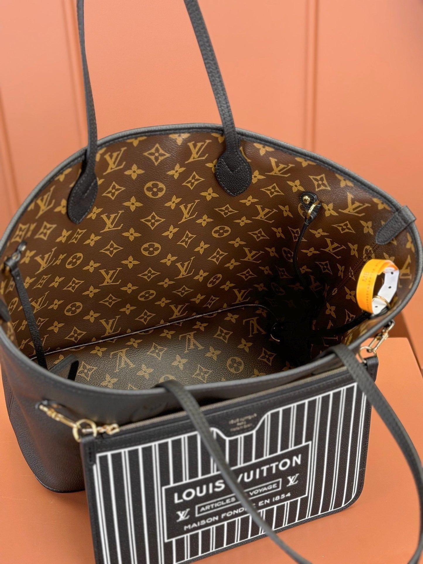 Neverfull Inside Out MM Bag