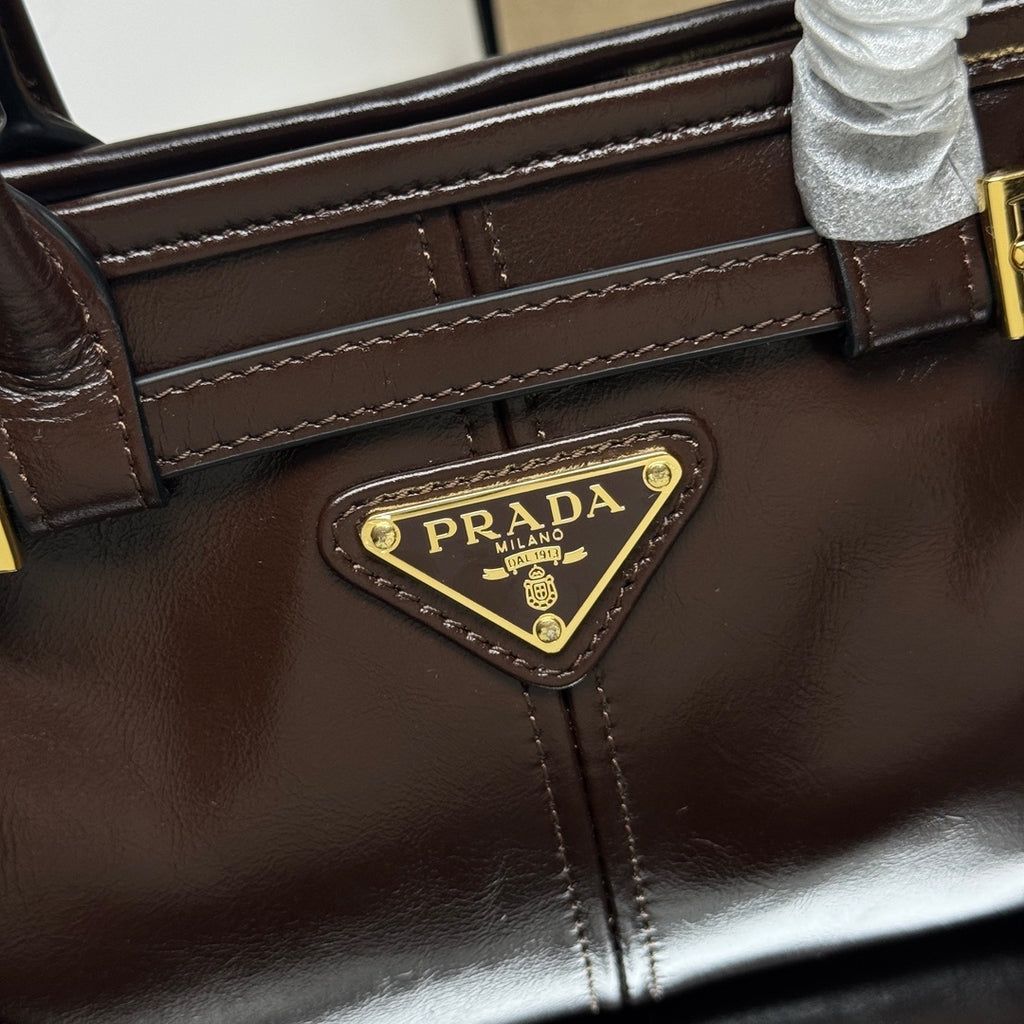 Prada Bonnie leather mini handbag