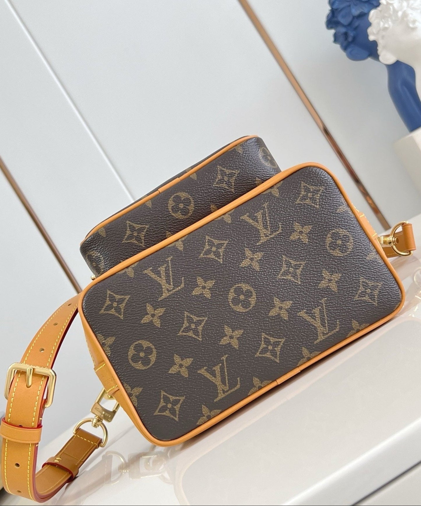 LV Noe Cargo Bag