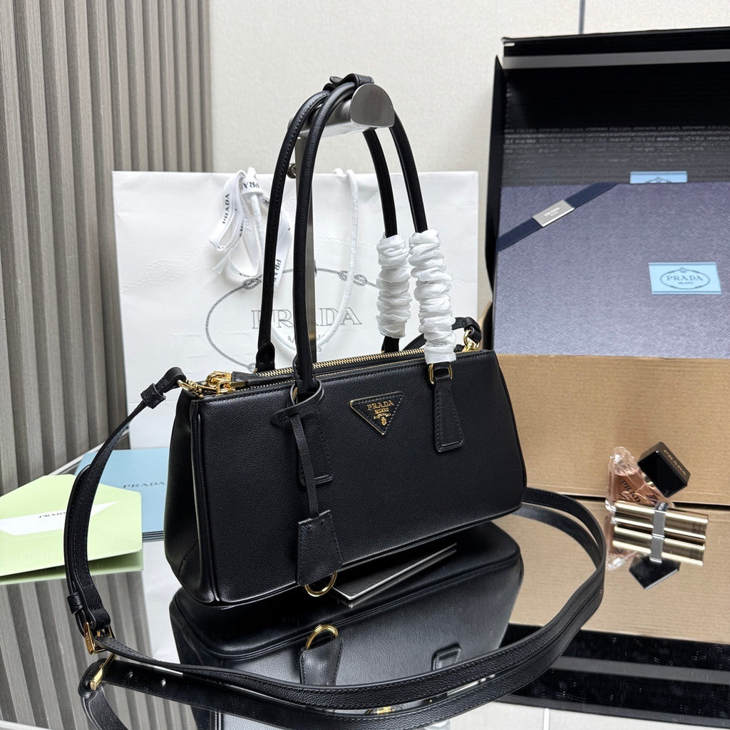 Prada Galleria medium leather bag