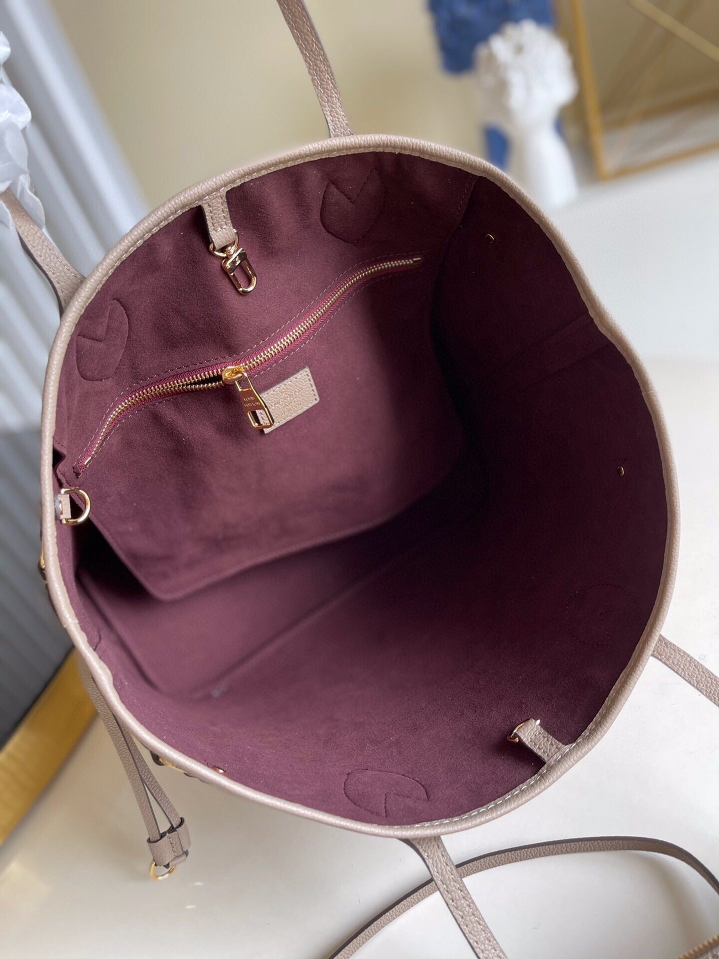 Neverfull MM Tote Bag