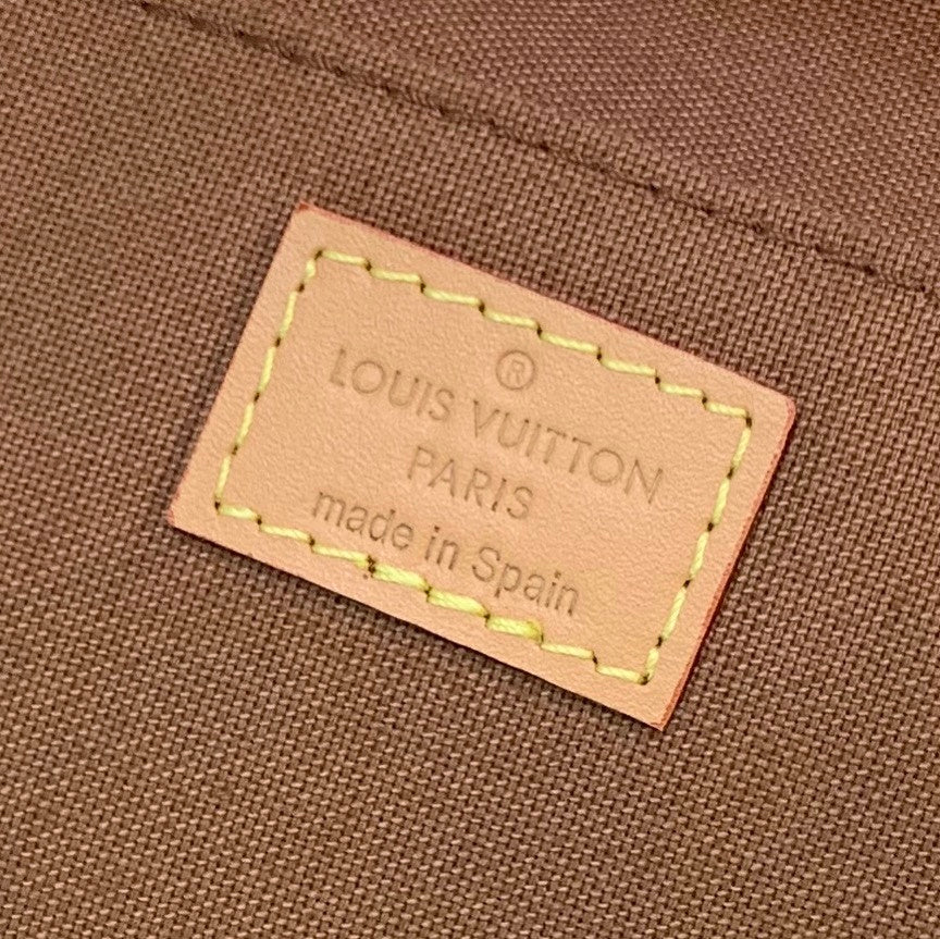 LV Petit Sac Plat Bag