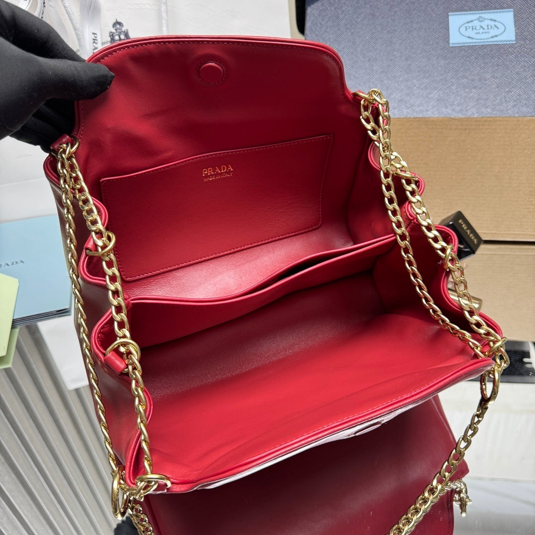 Prada Tumulte small nappa leather bag