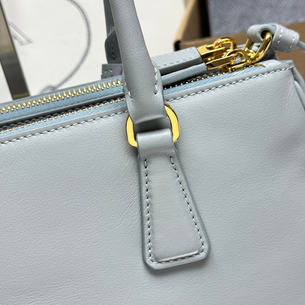 Prada Galleria medium leather bag