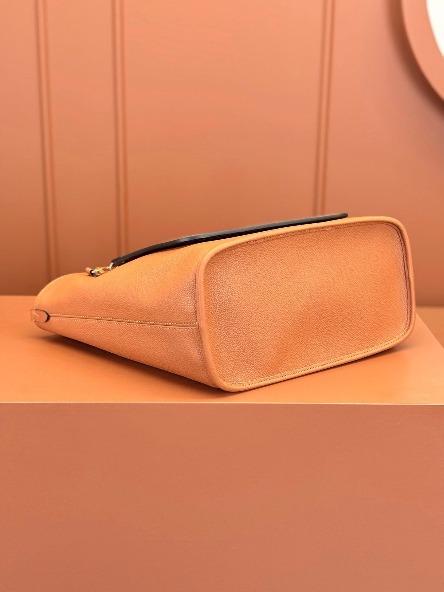 Neverfull Bandoulière Inside Out BB Bag