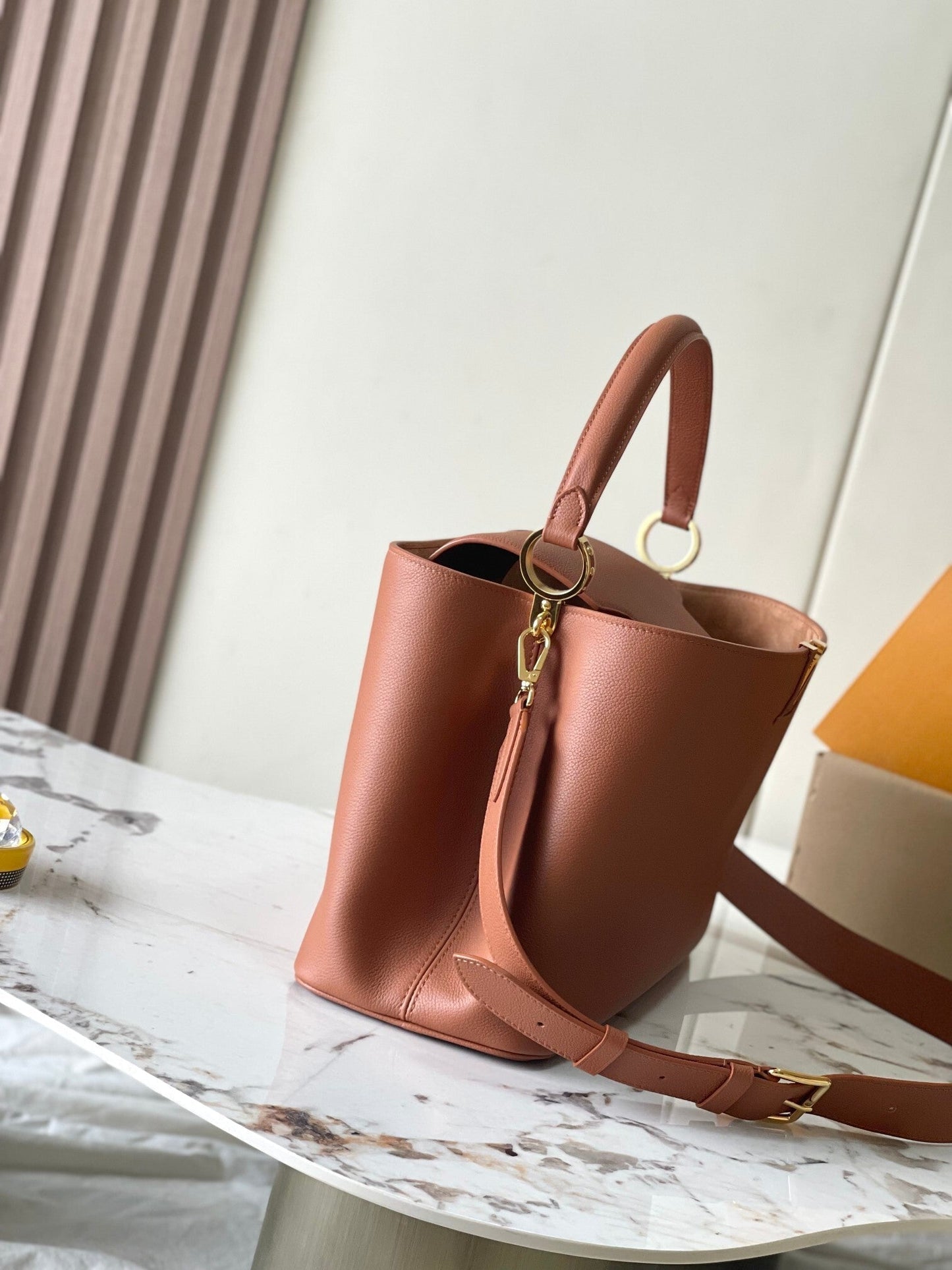Capucines GM Souple Bag