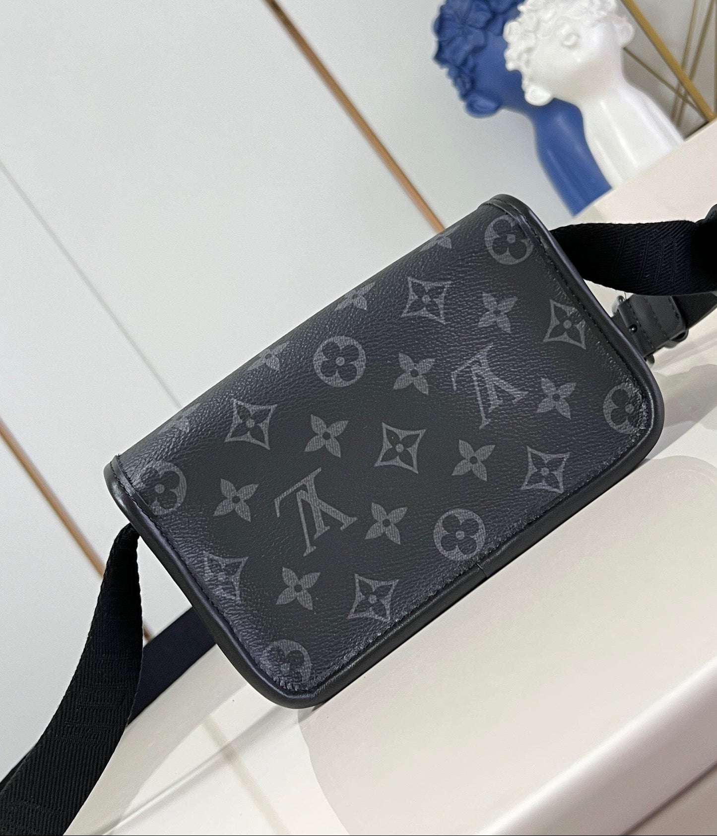 LV Bosphore Wearable Wallet