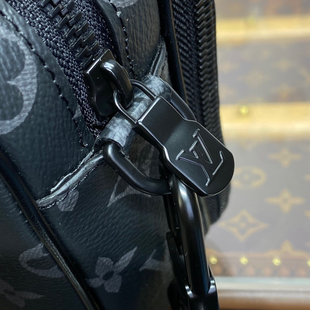 Alpha Messenger Bag