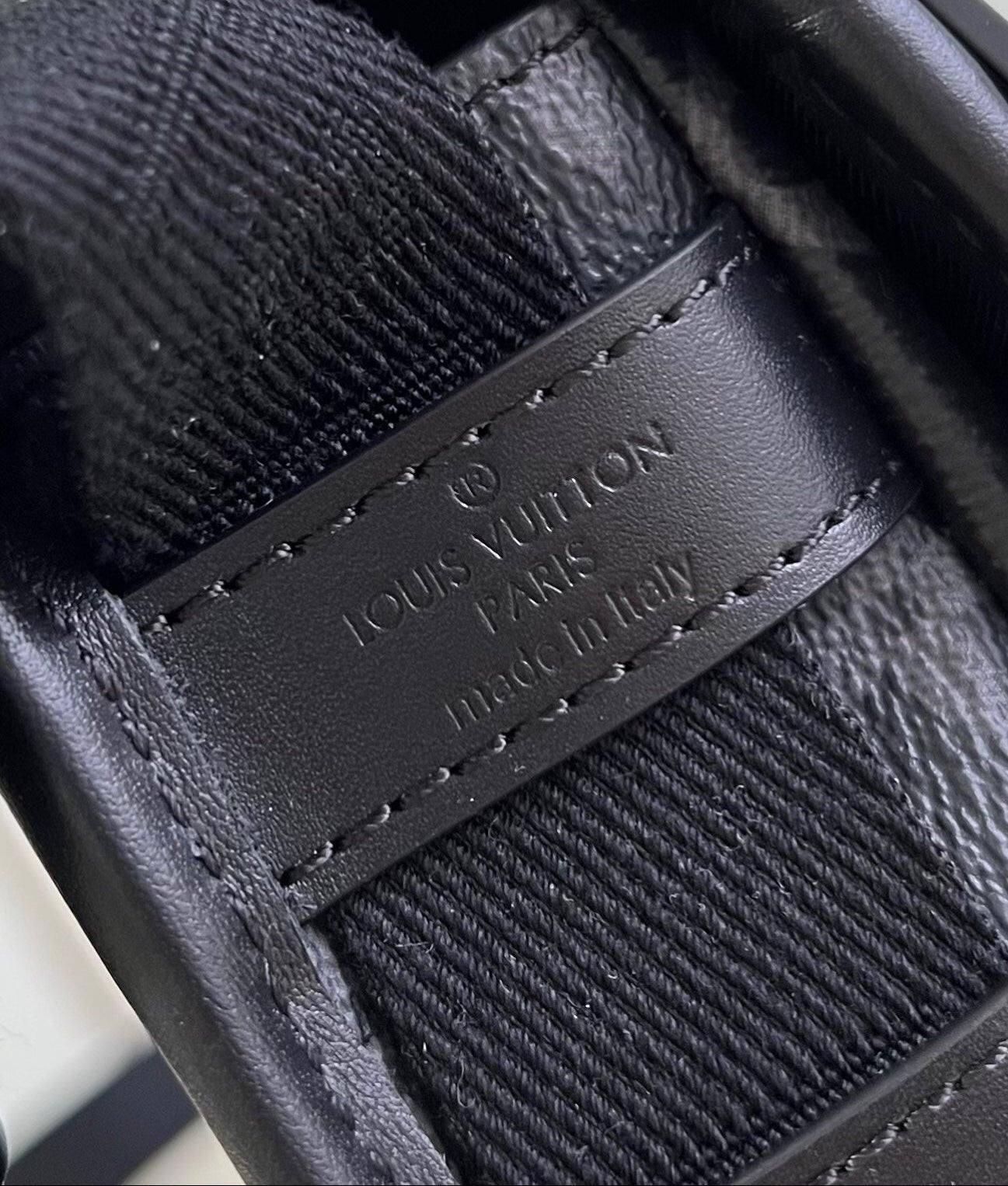 LV Bosphore Wearable Wallet