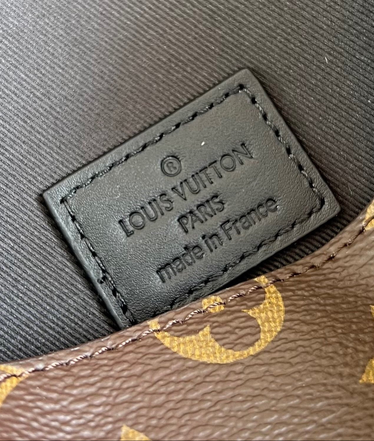 LV Steamer Wearable Wallet