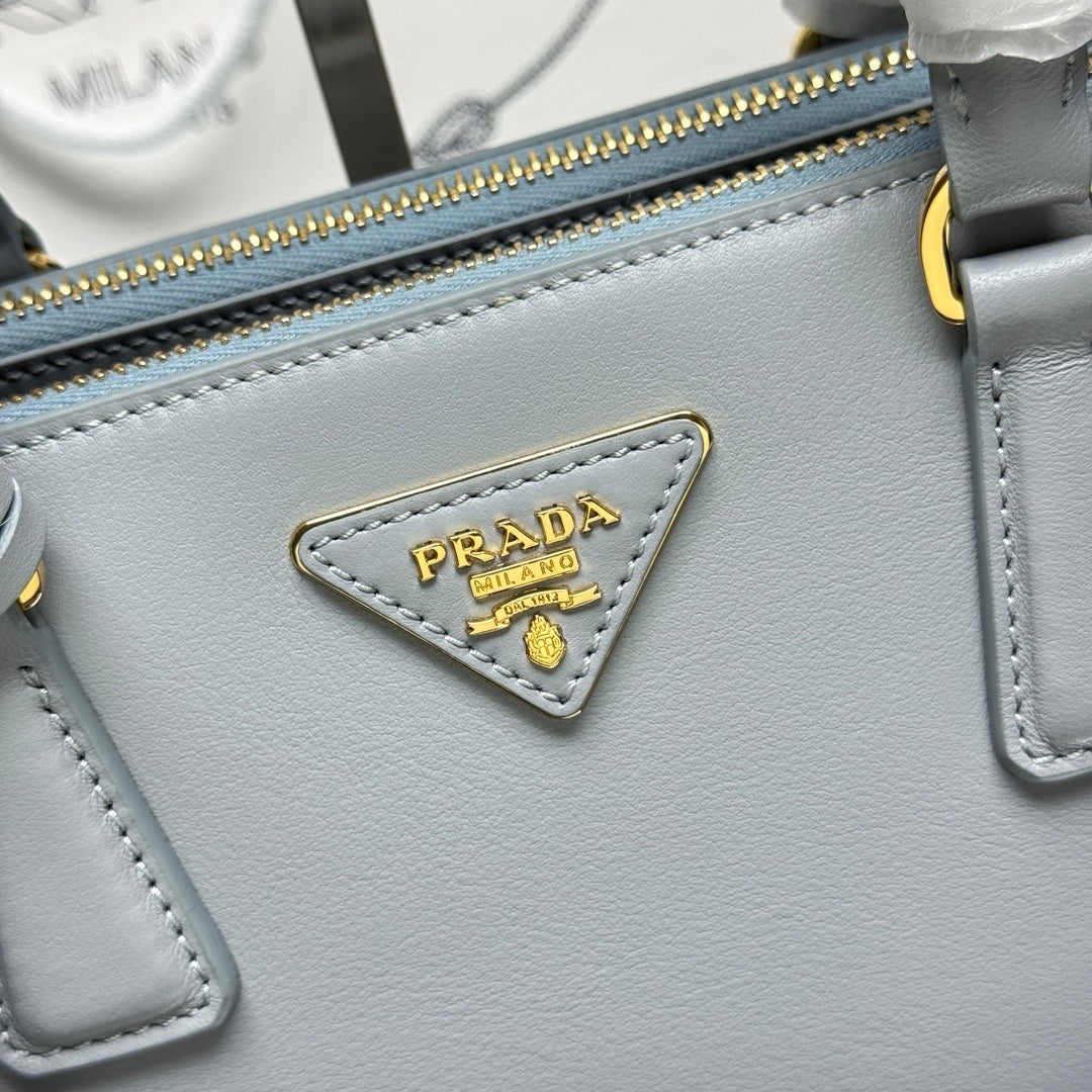 Prada Galleria medium leather bag