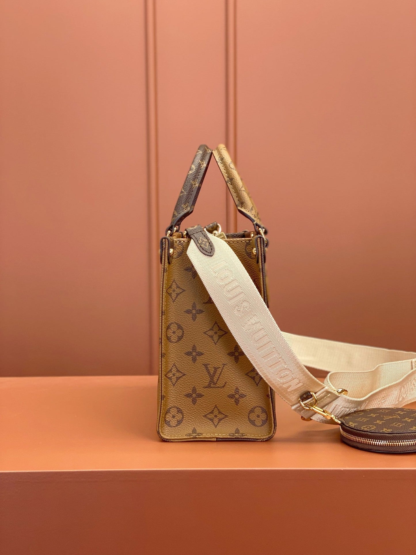 OnTheGo PM Bag