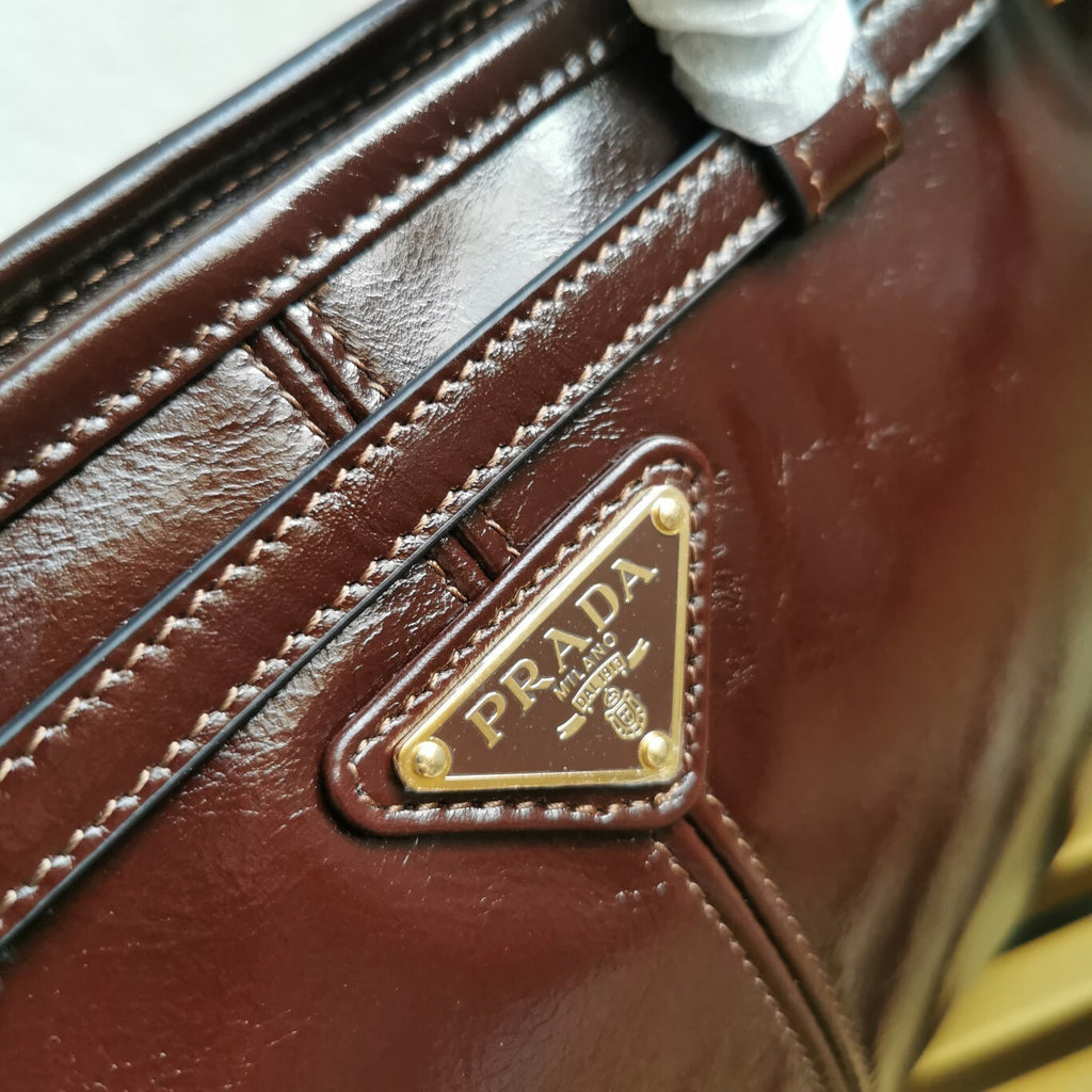 Prada Bonnie medium leather handbag