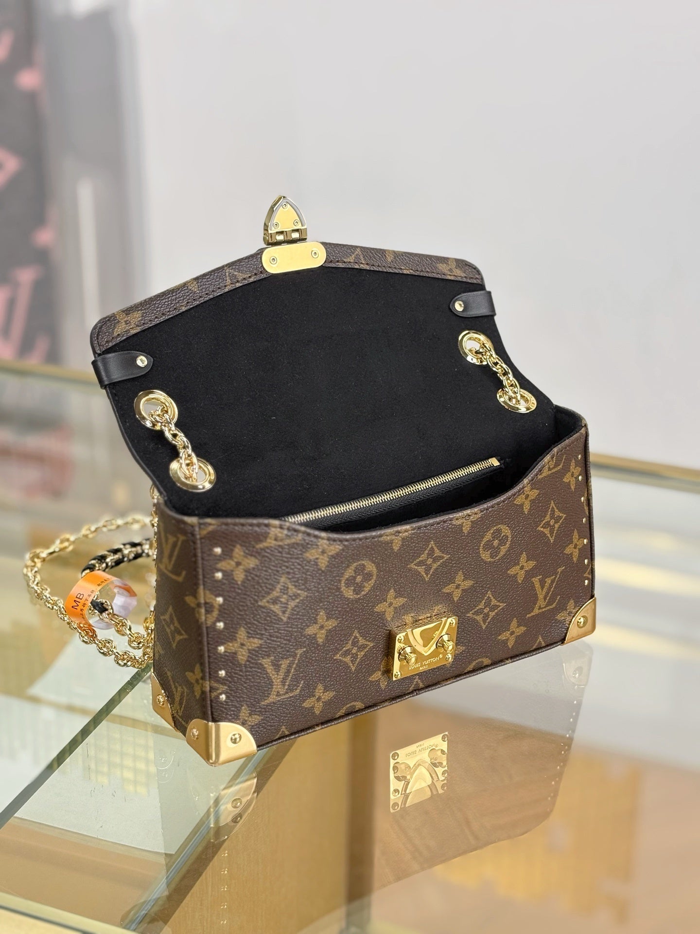 Trunkie East West Bag