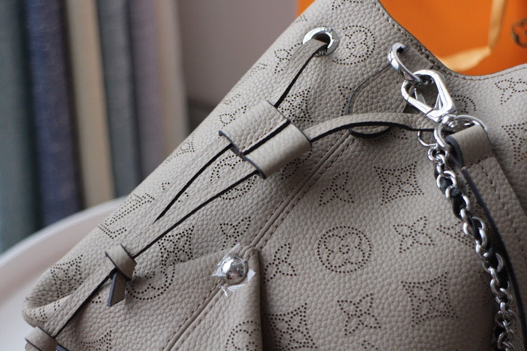 Bella Tote Bag