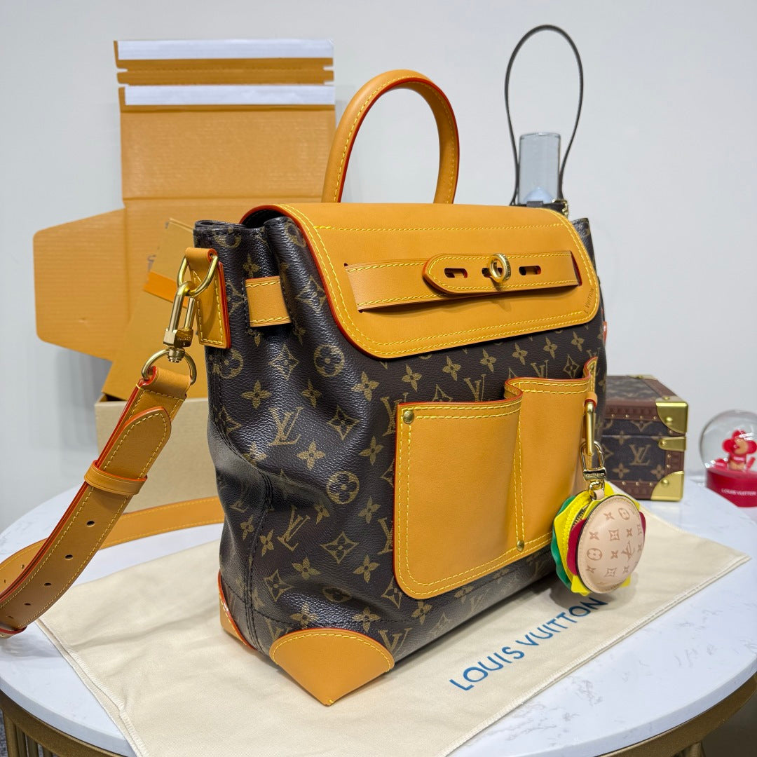 LV Steamer 30 Bag