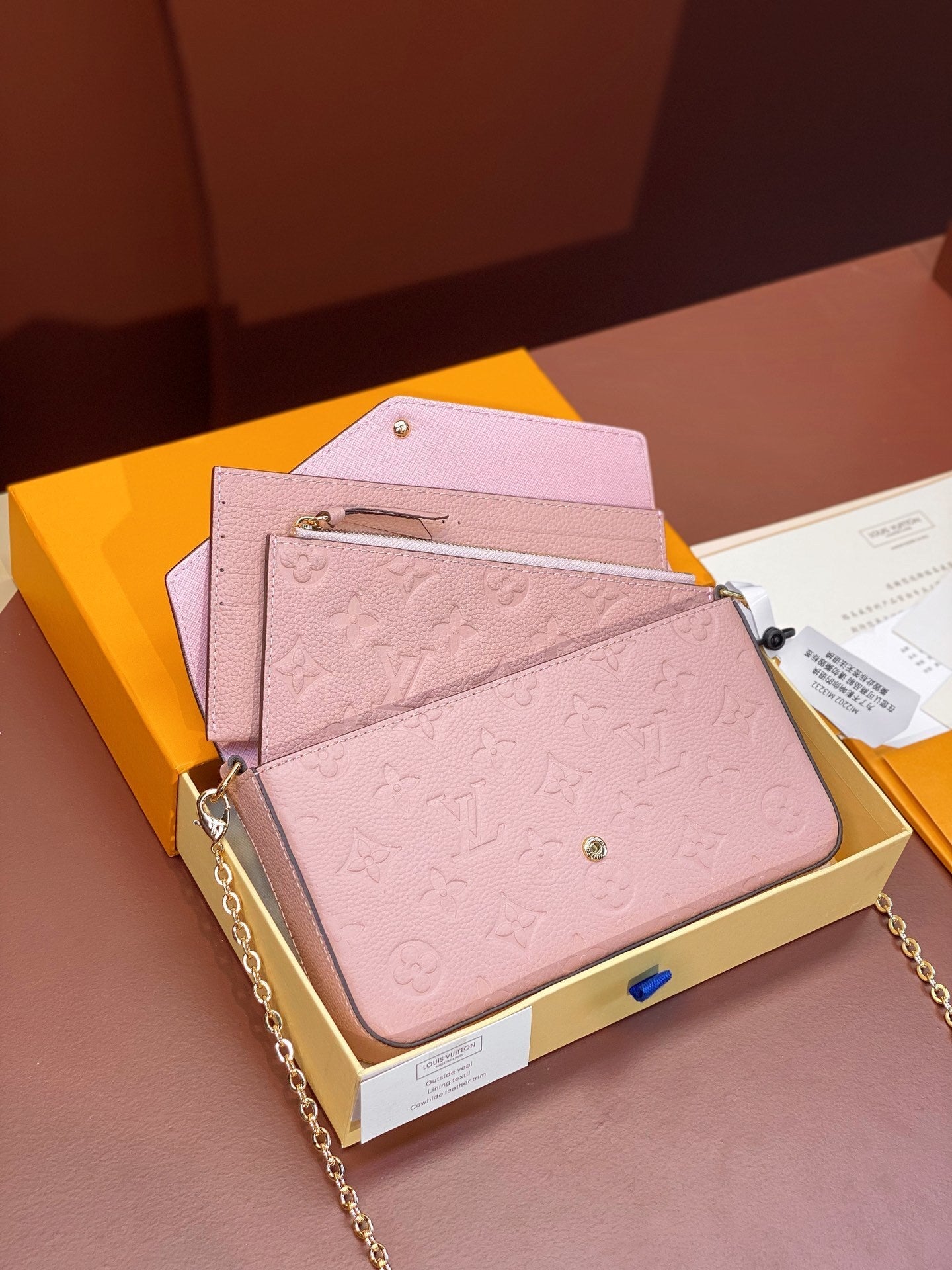 Félicie Pochette Bag (M82608)