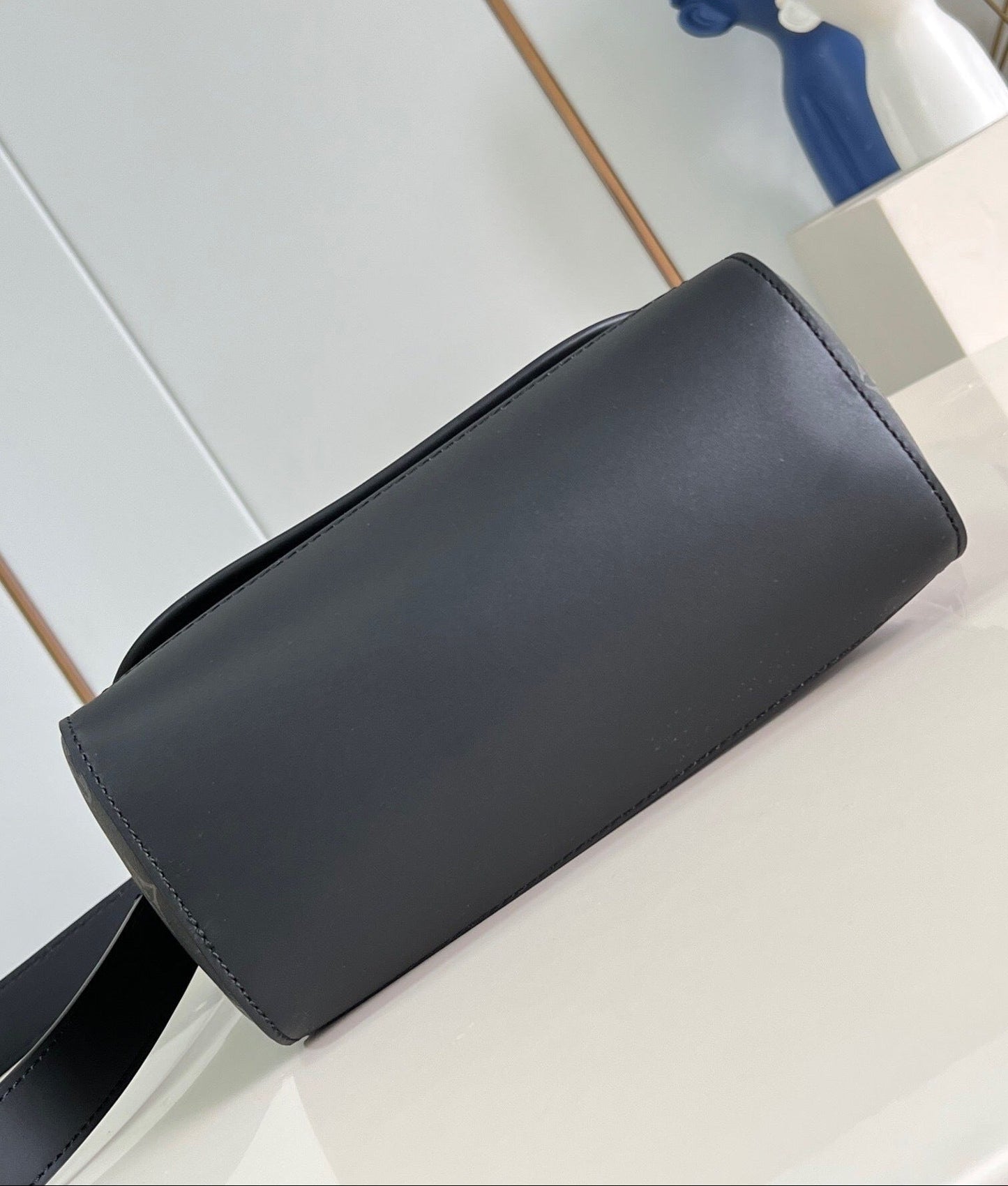 Pulse Messenger Bag
