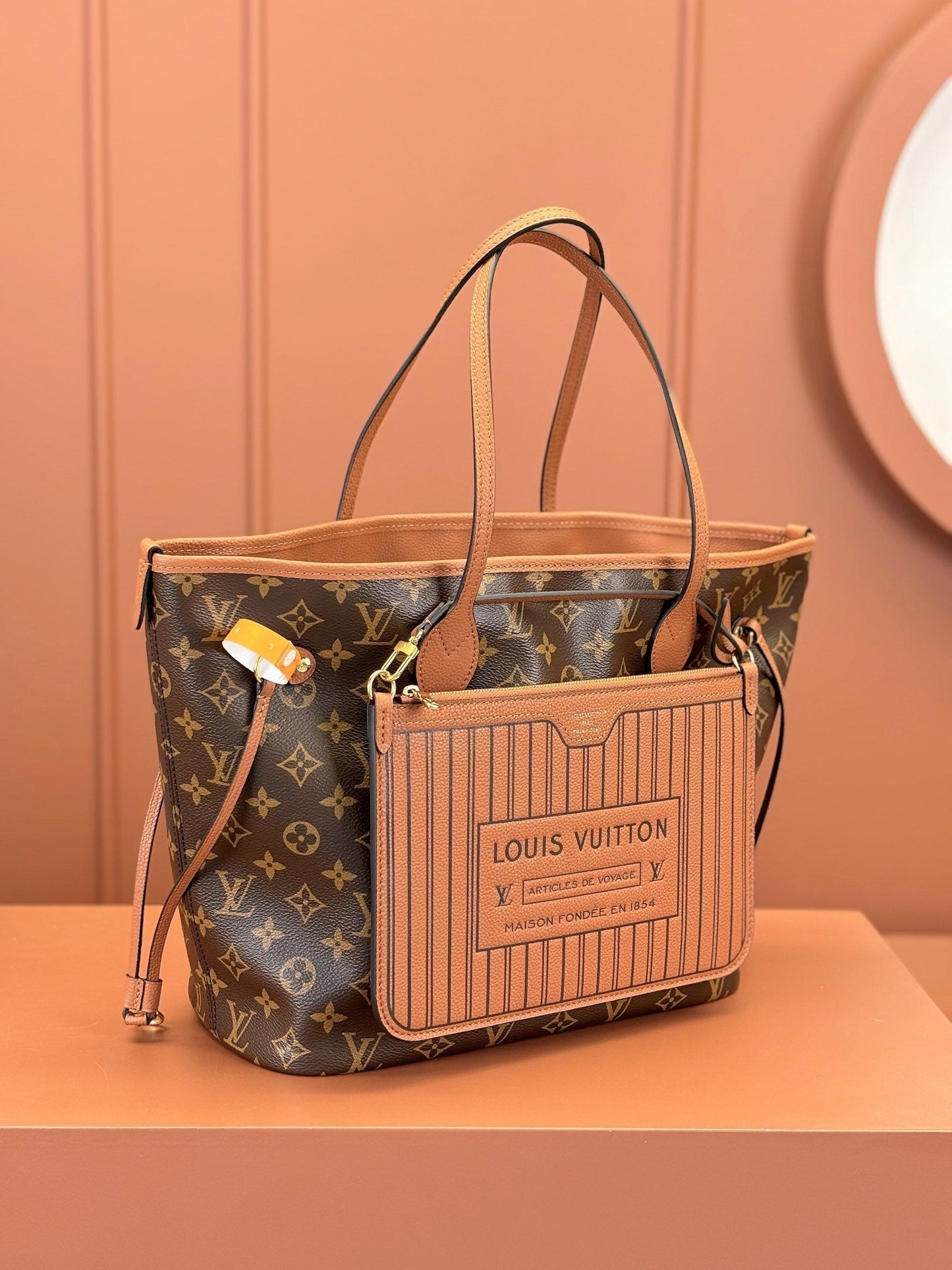 Neverfull Bandoulière Inside Out BB Bag
