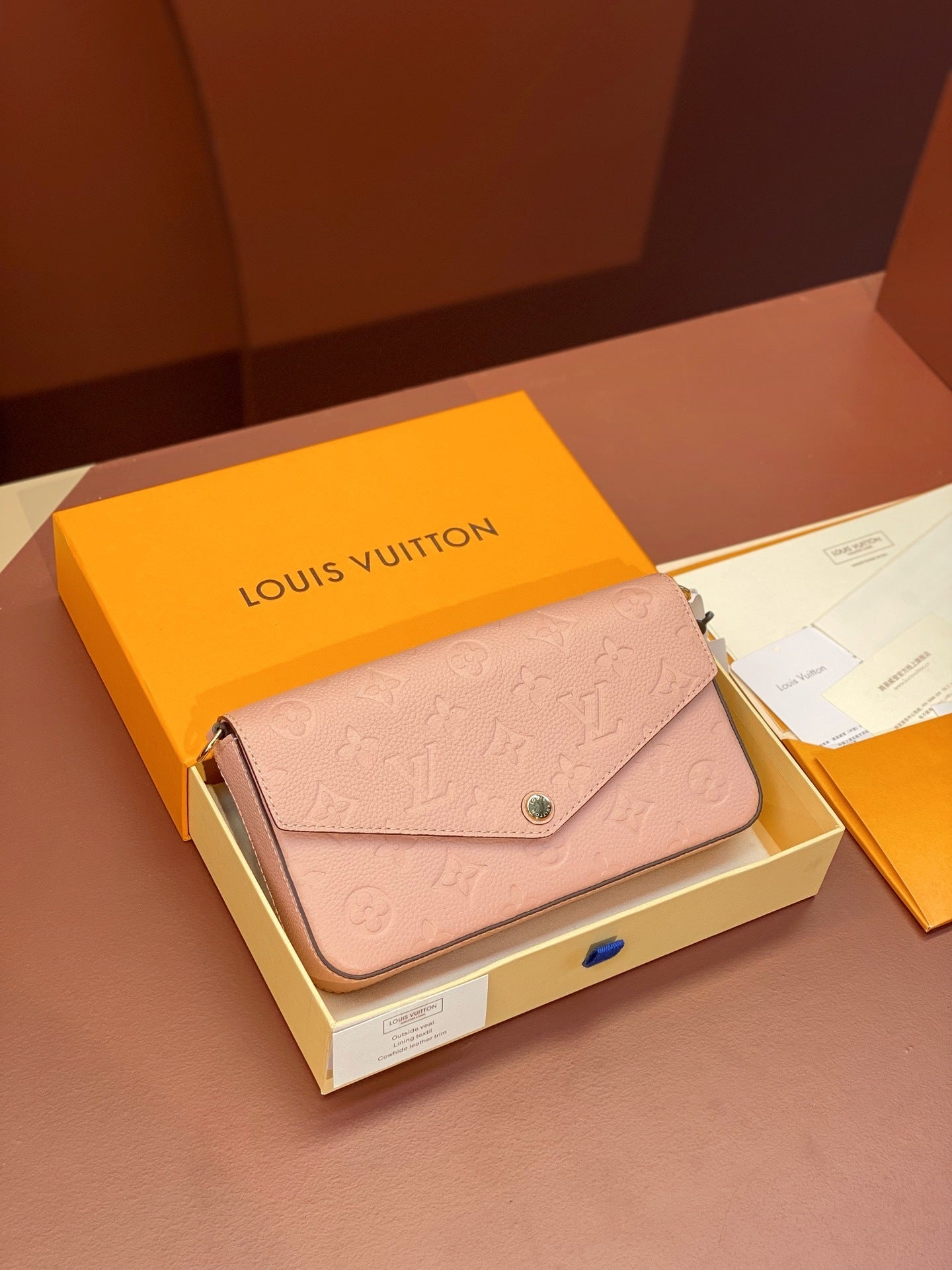 Félicie Pochette Bag (M82608)